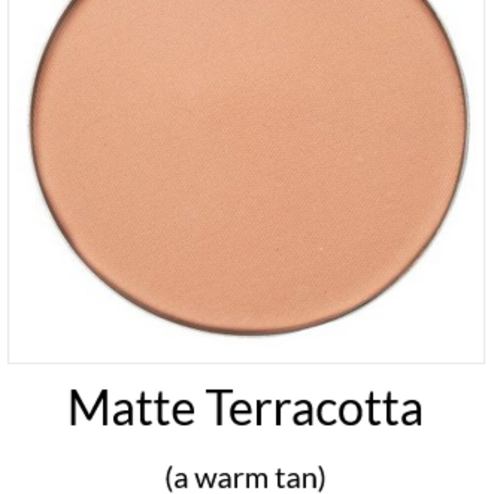 OSP Cosmetics Oil Free Pressed Powder in Matte Terracotta